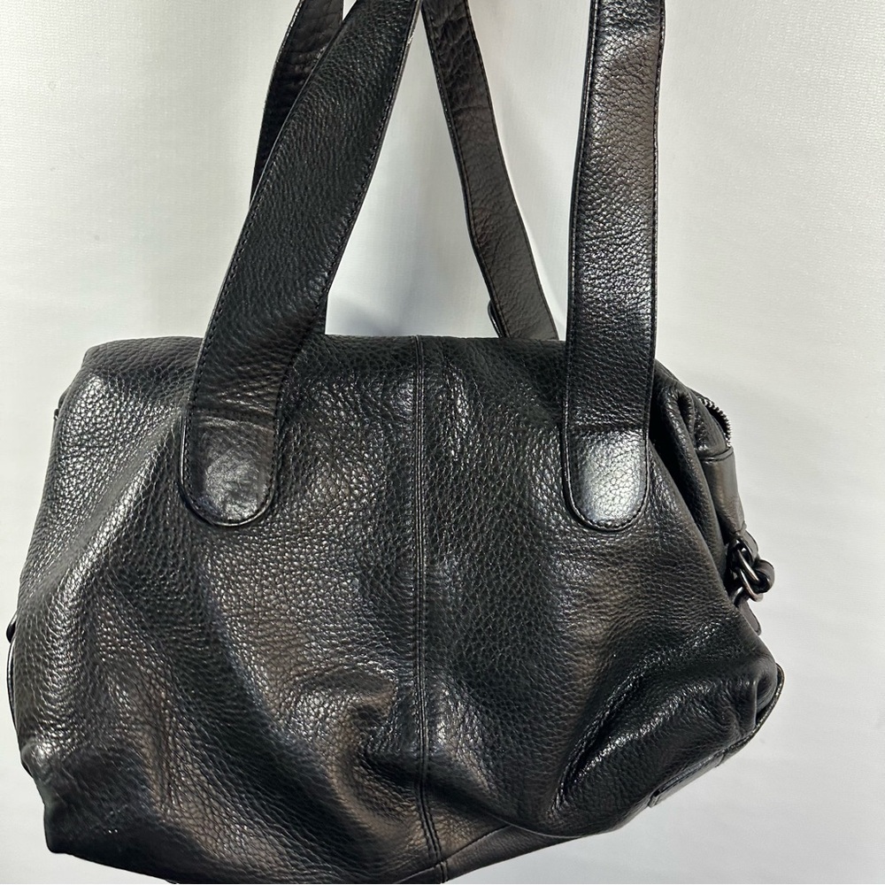 Black Leather Shoulder Bag | lorella pagano - Picture 4 of 5